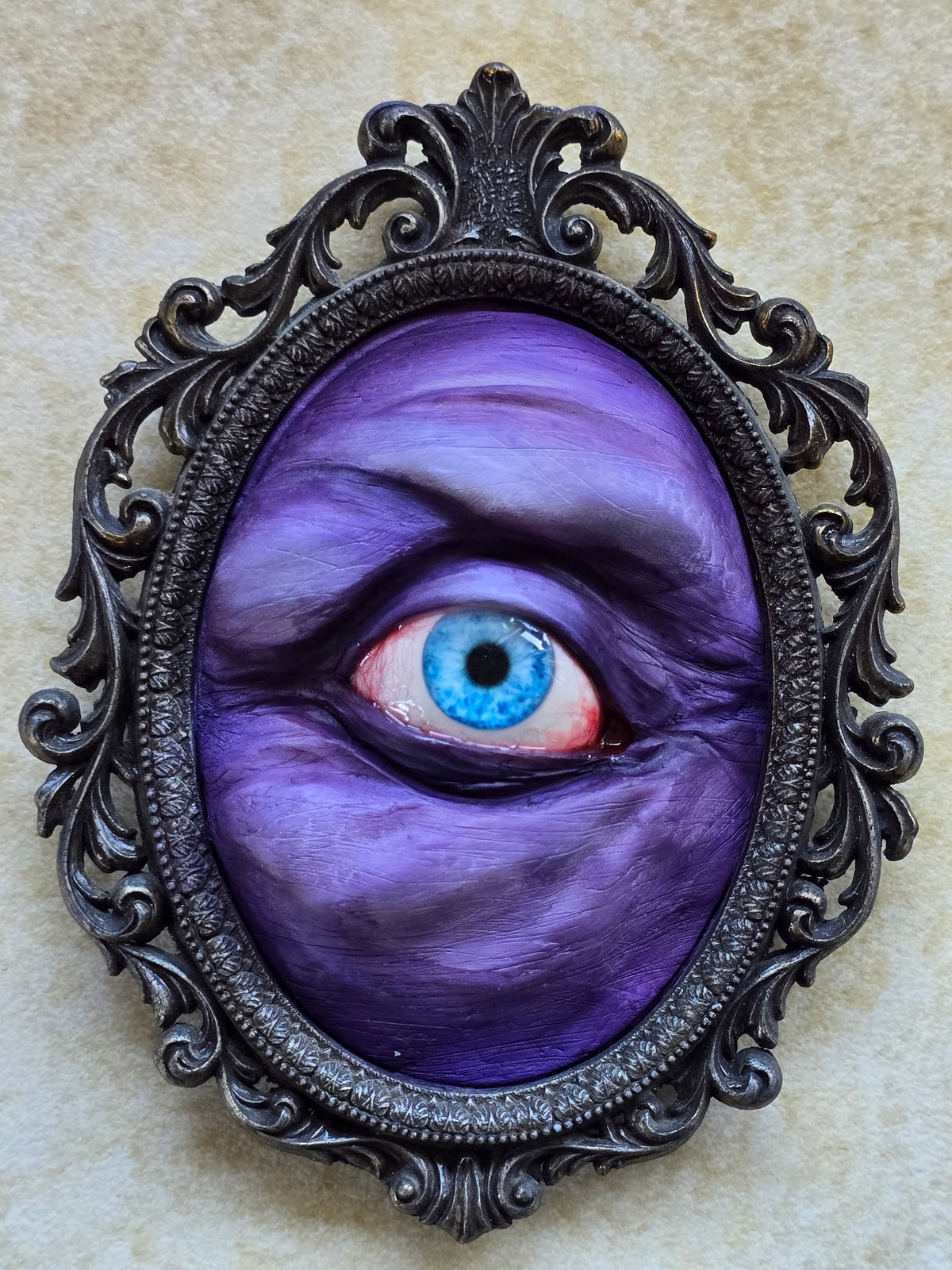 Creeper Peeper – Hand Sculpted Polymer Clay Wall Art 13 x 10 cm