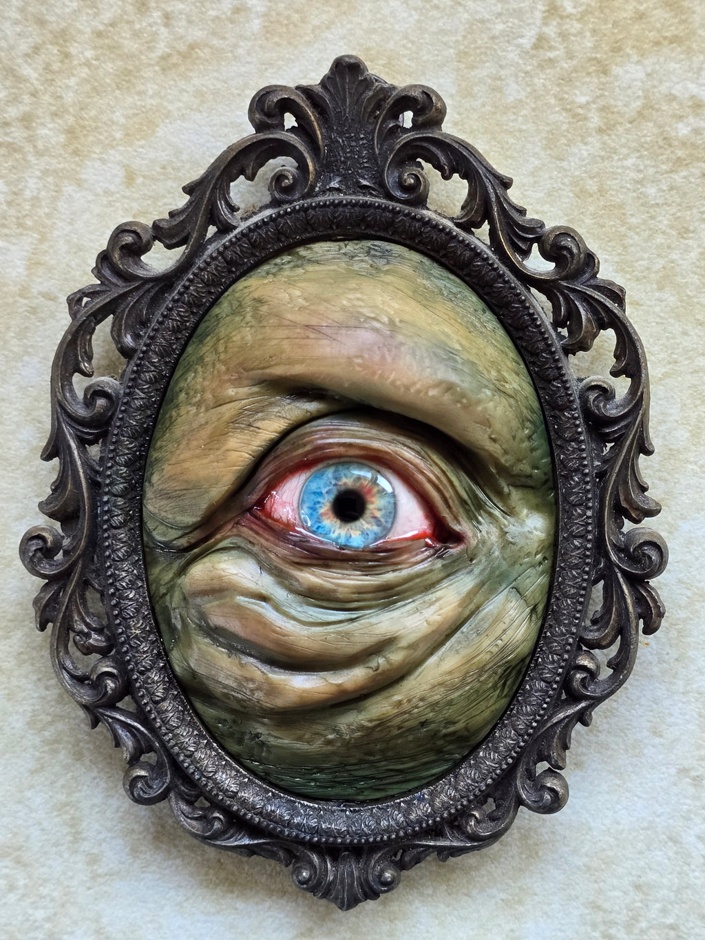 Creeper Peeper – Hand Sculpted Polymer Clay Wall Art 13 x 10 cm