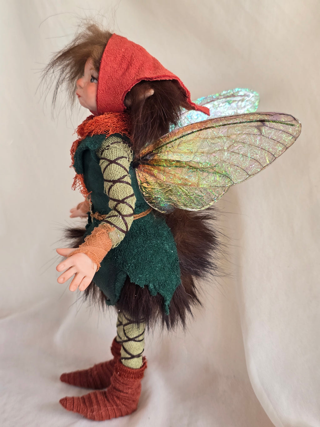 Robyn - Posable Poppet