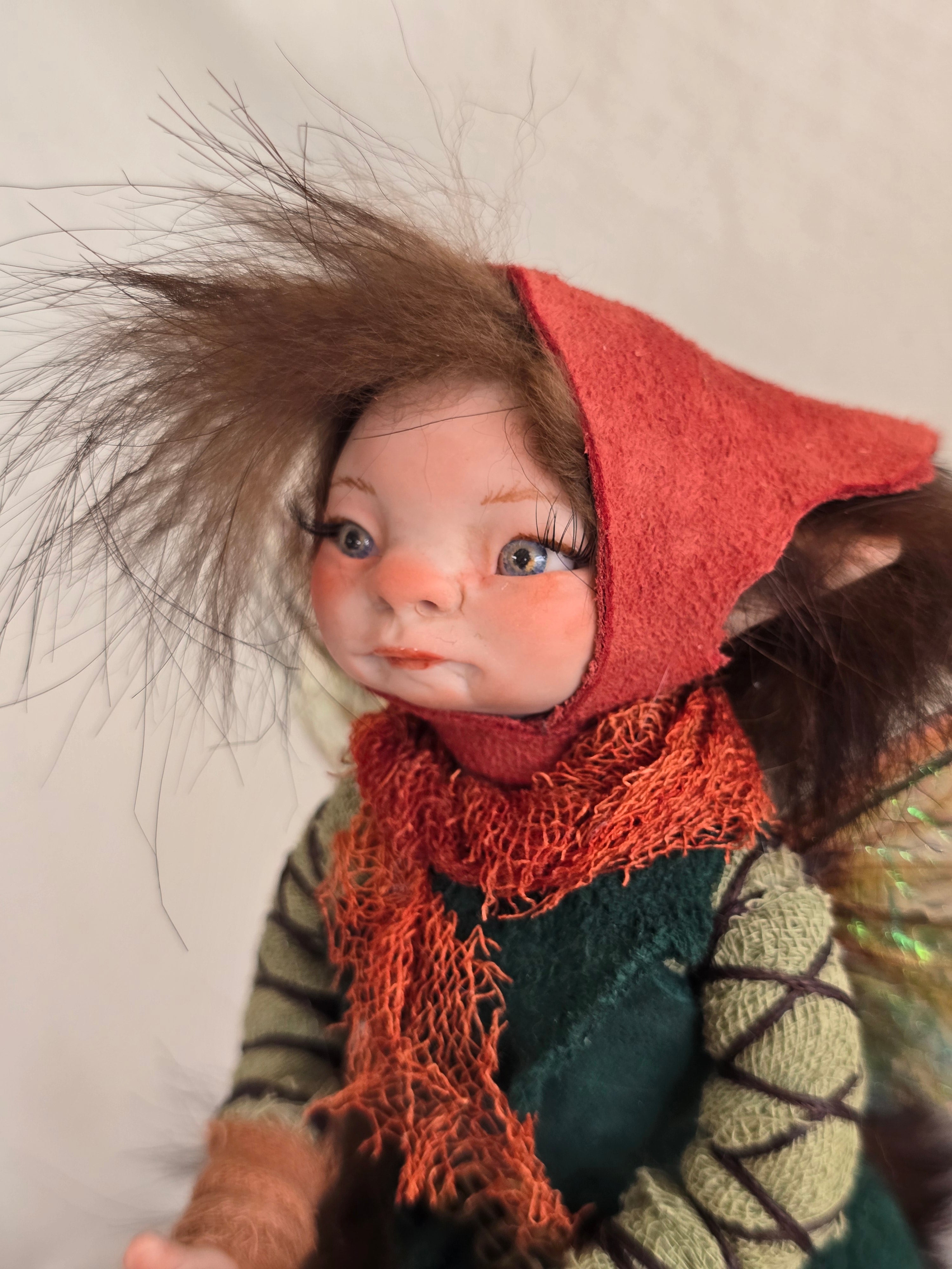 Robyn - Posable Poppet