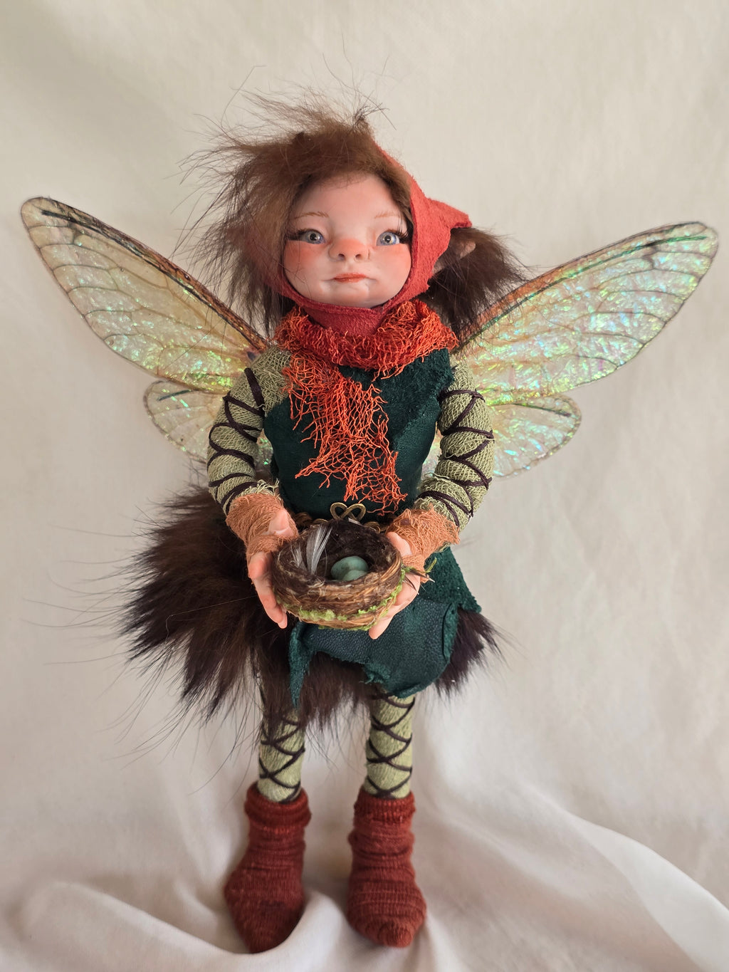 Robyn - Posable Poppet